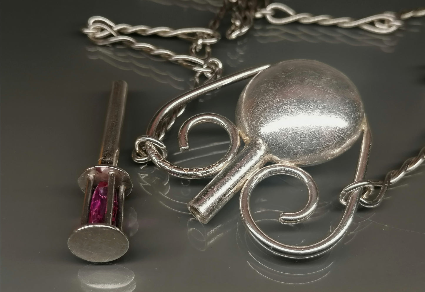 A charming perfume bottle/flacon with zircon