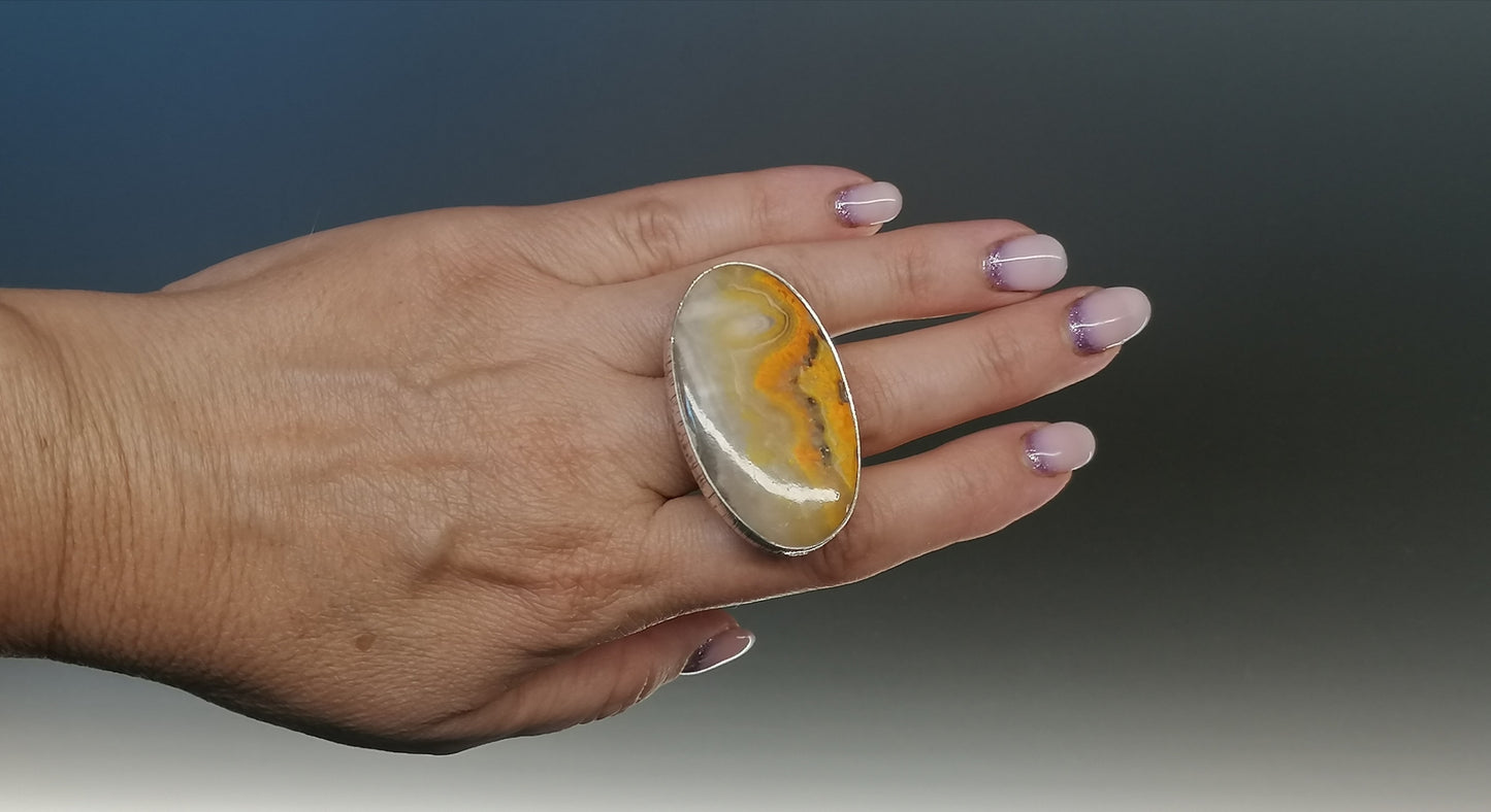 Duży pierścień z jaspisem