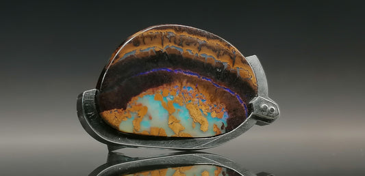 Duży BOULDER-opal Australia