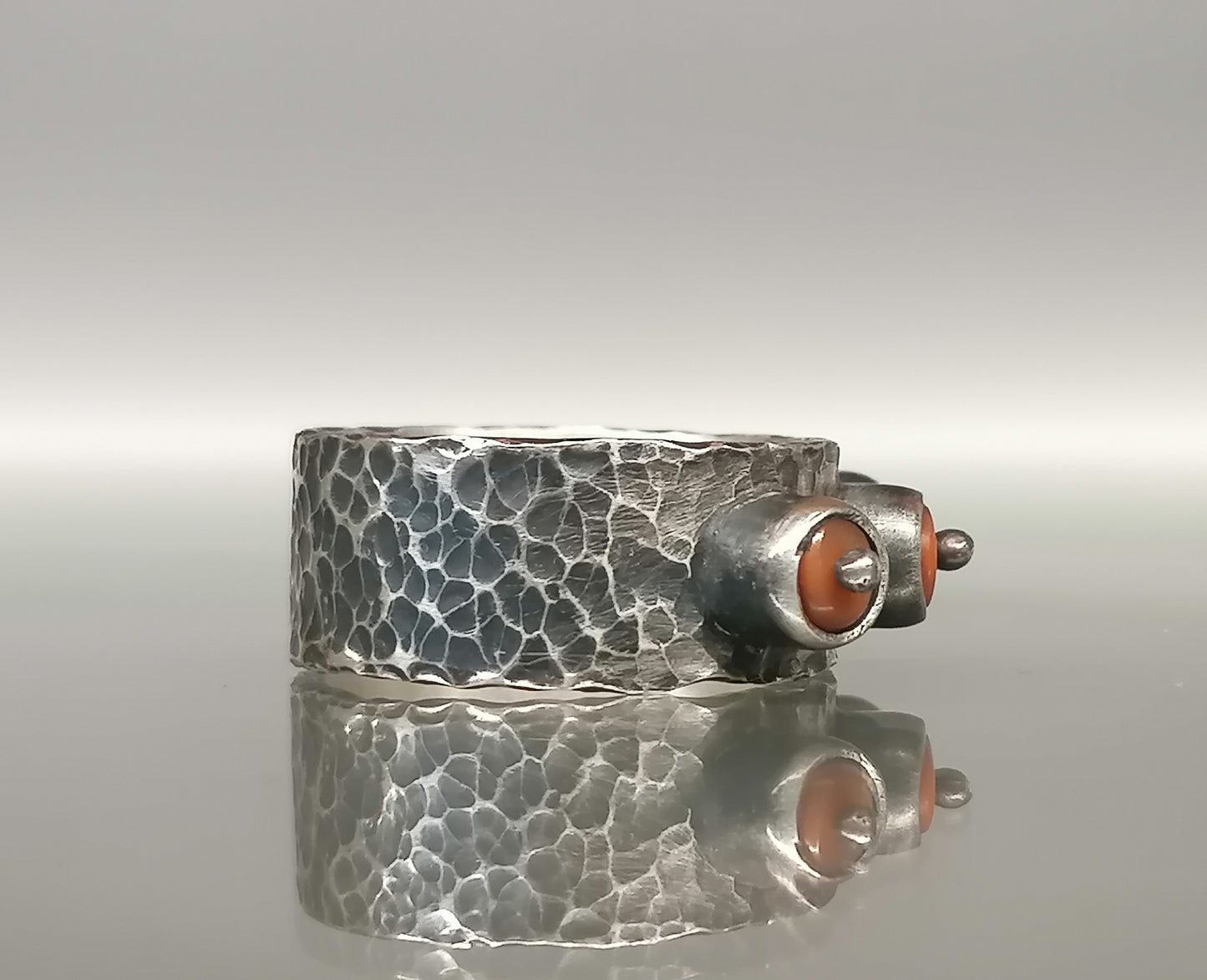 Beautiful ring with corals