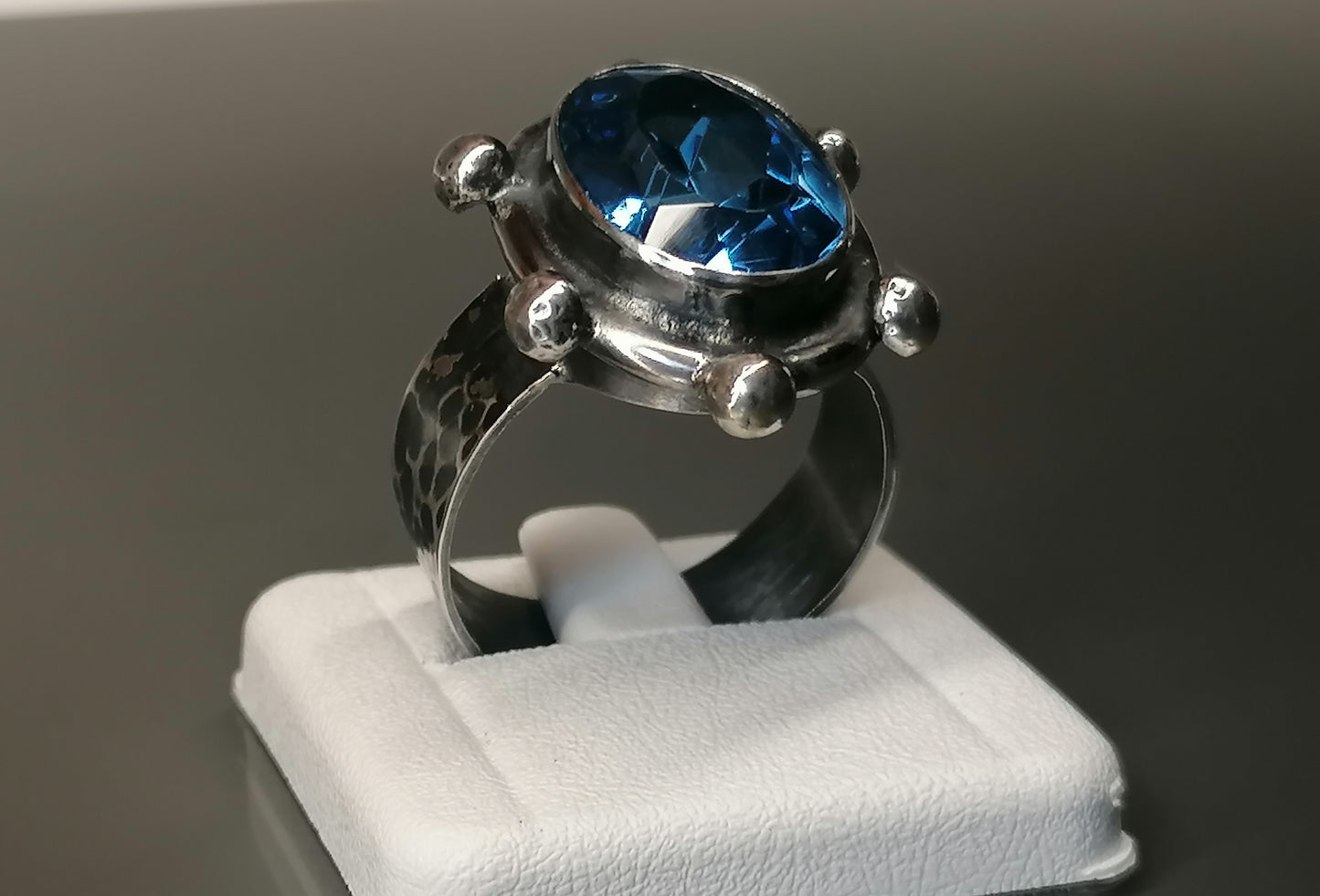 Ring with a large blue zircon