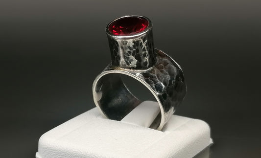 Silver ring with zircon