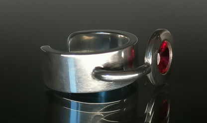 Futuristic ruby ​​ring