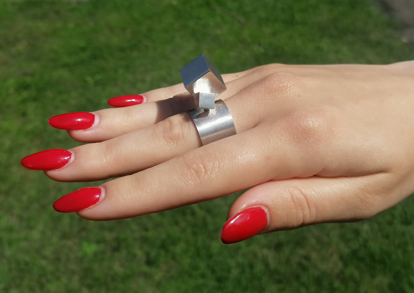 Silver modern ring 