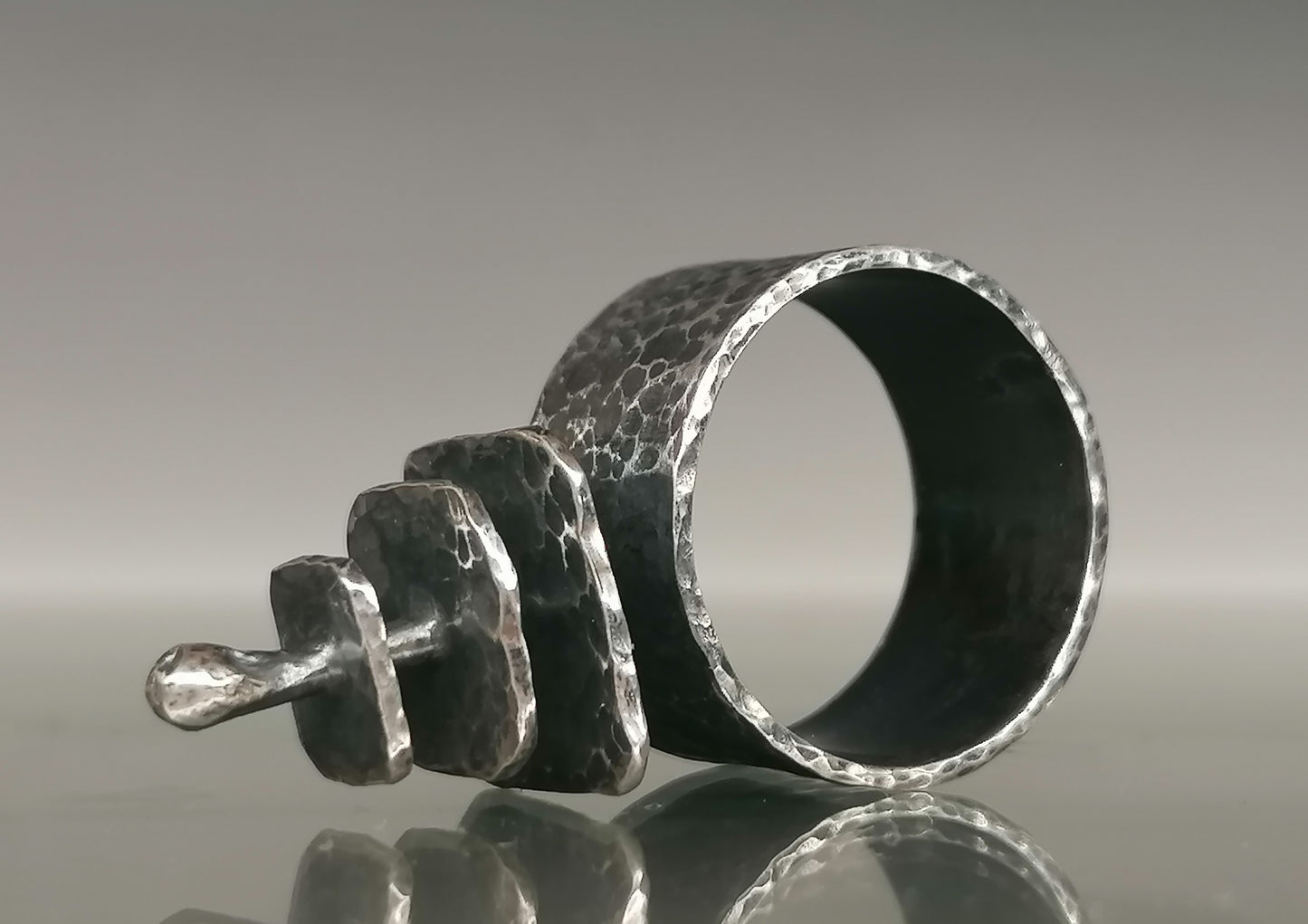 A unique silver ring