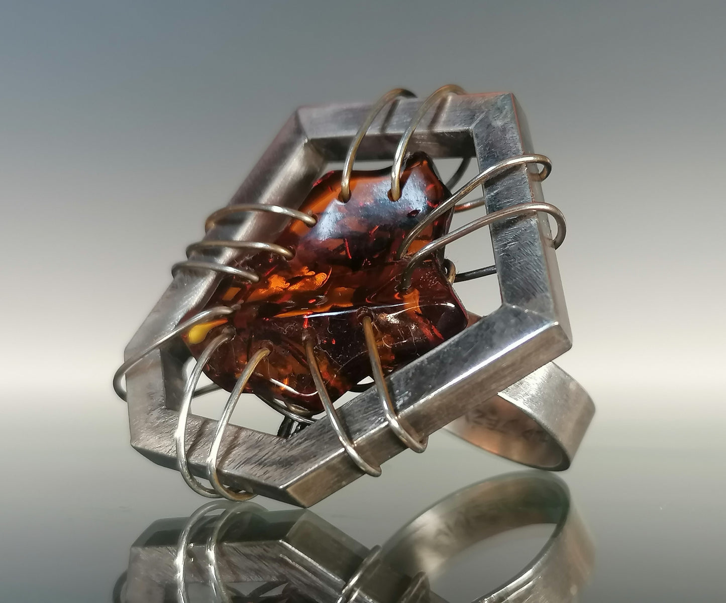 Innovative amber ring