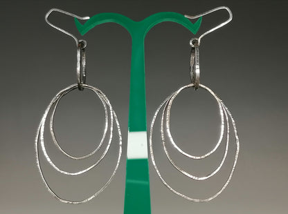 Handcrafted silver hoop earrings 