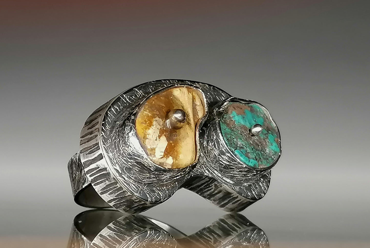 Ring with turquoise and amber