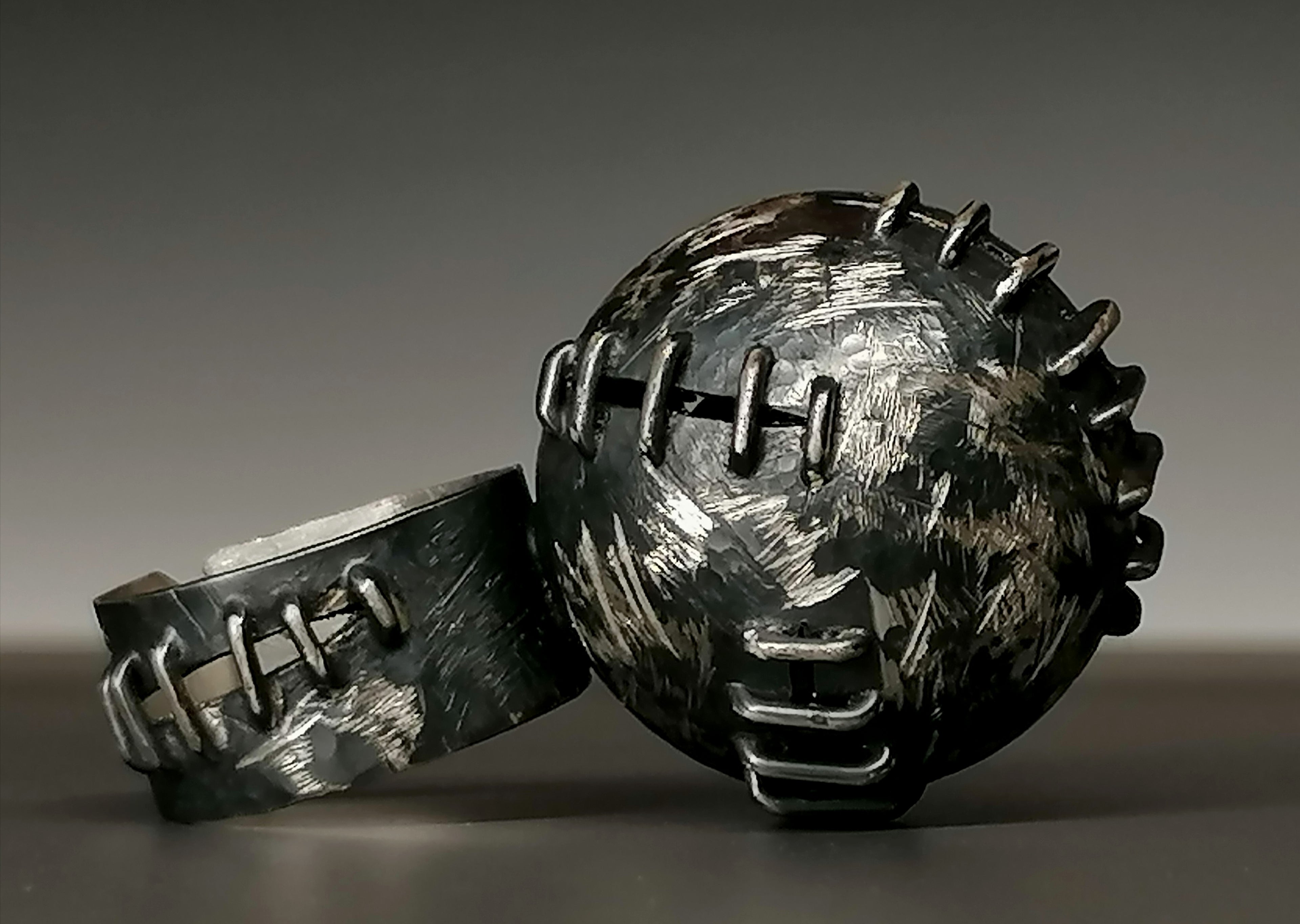 Pierścień srebro " FRANKENSTEIN"