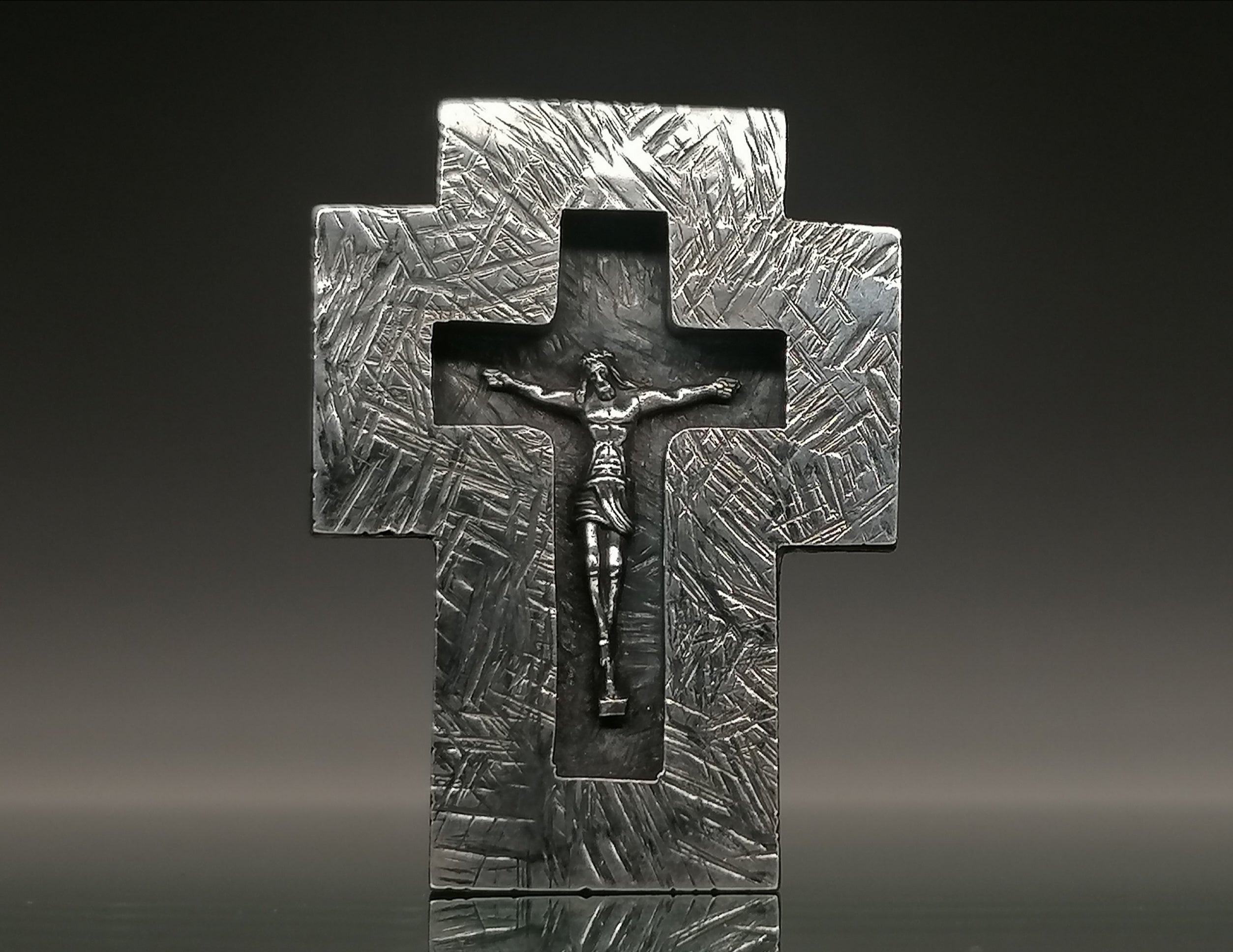 Naszyjnik  srebro/ duży krzyż