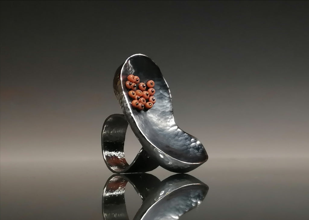 Pierścień srebro / korale