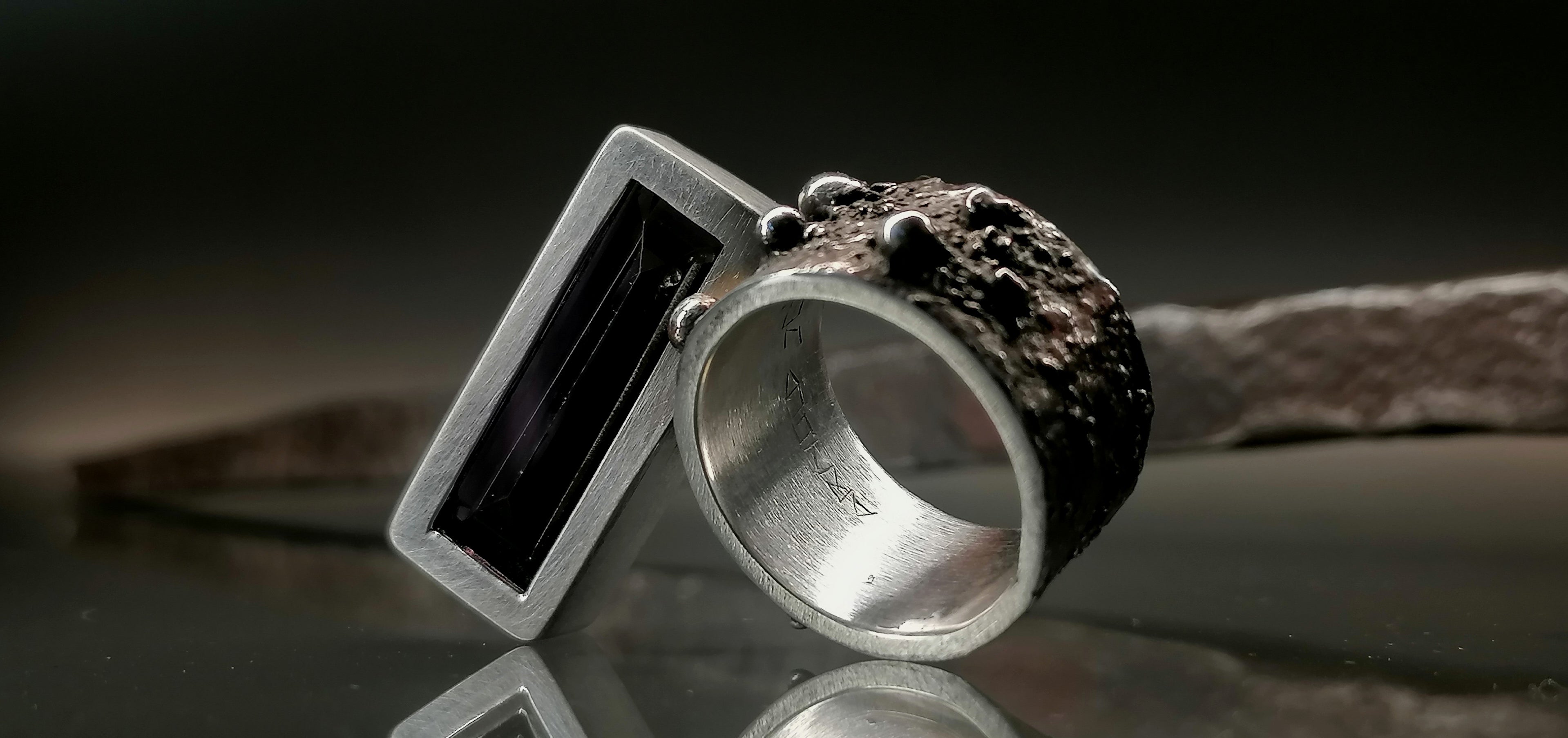 Pierścień srebro / Ametyst " OBIEKT"