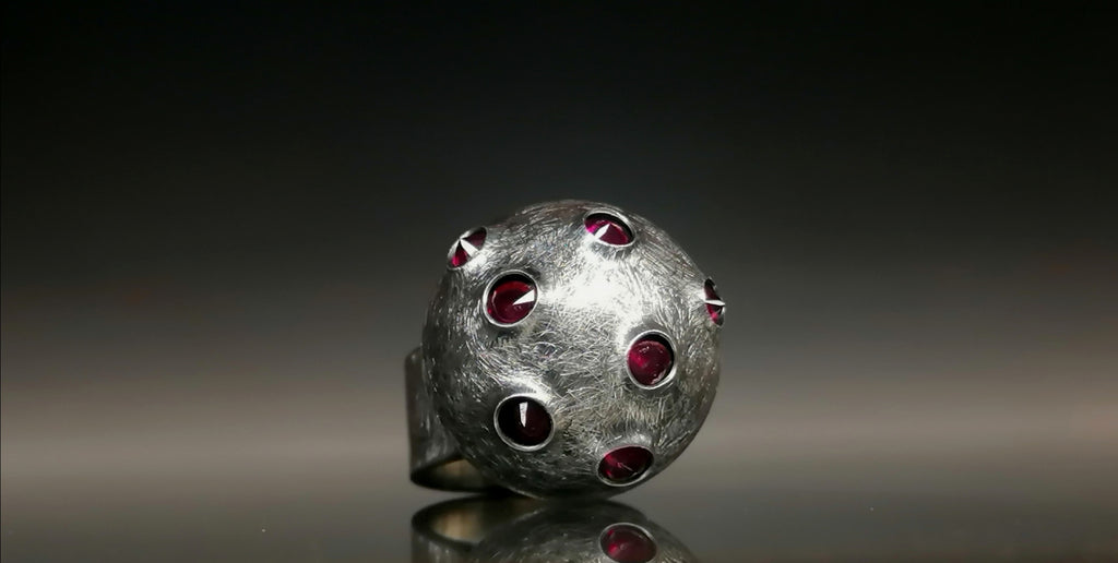 Pierścień srebro / kula