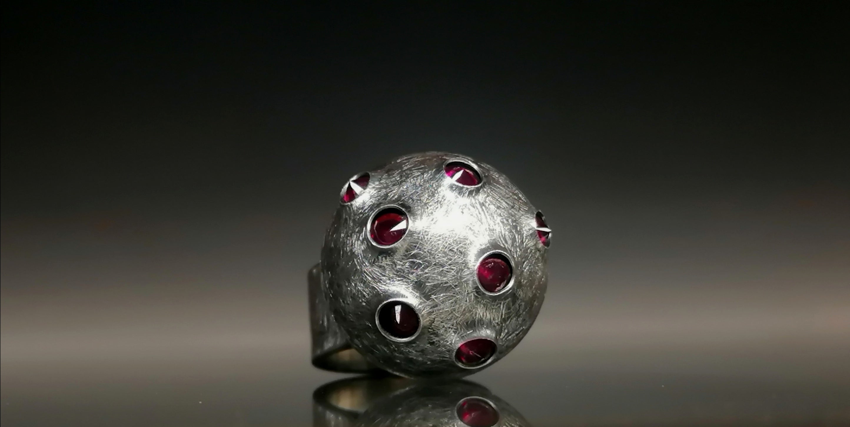 Pierścień srebro / kula