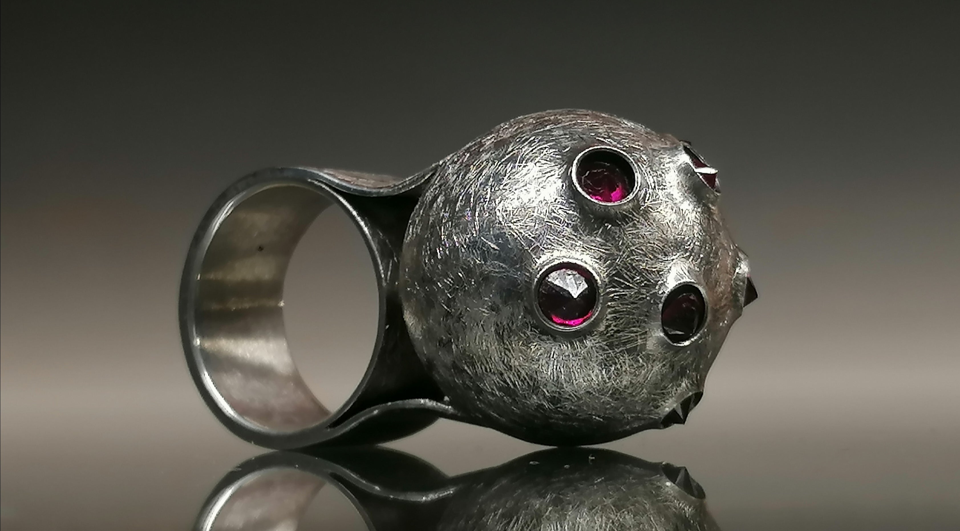 Pierścień srebro / kula