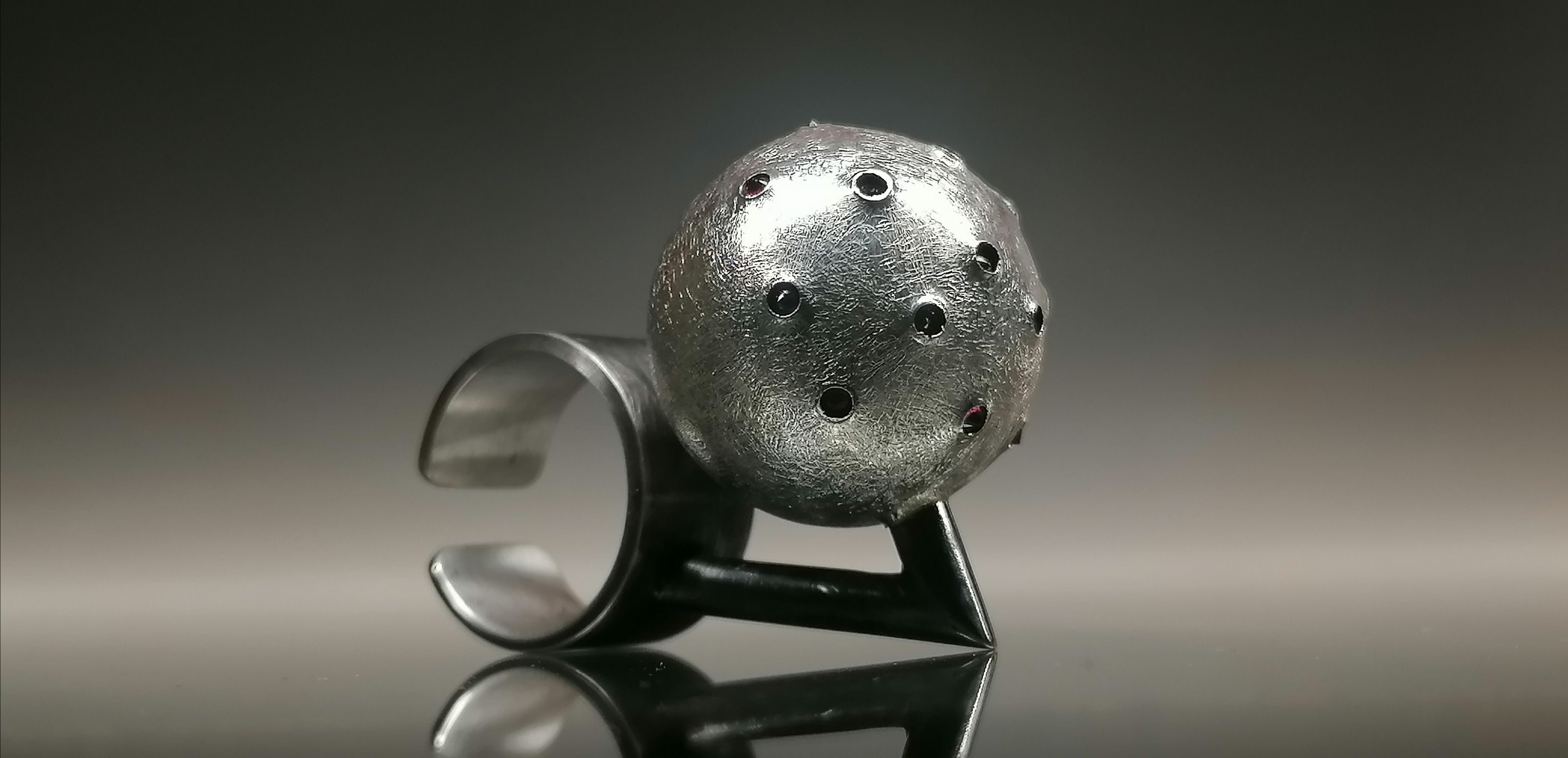 Pierścień srebro / kula