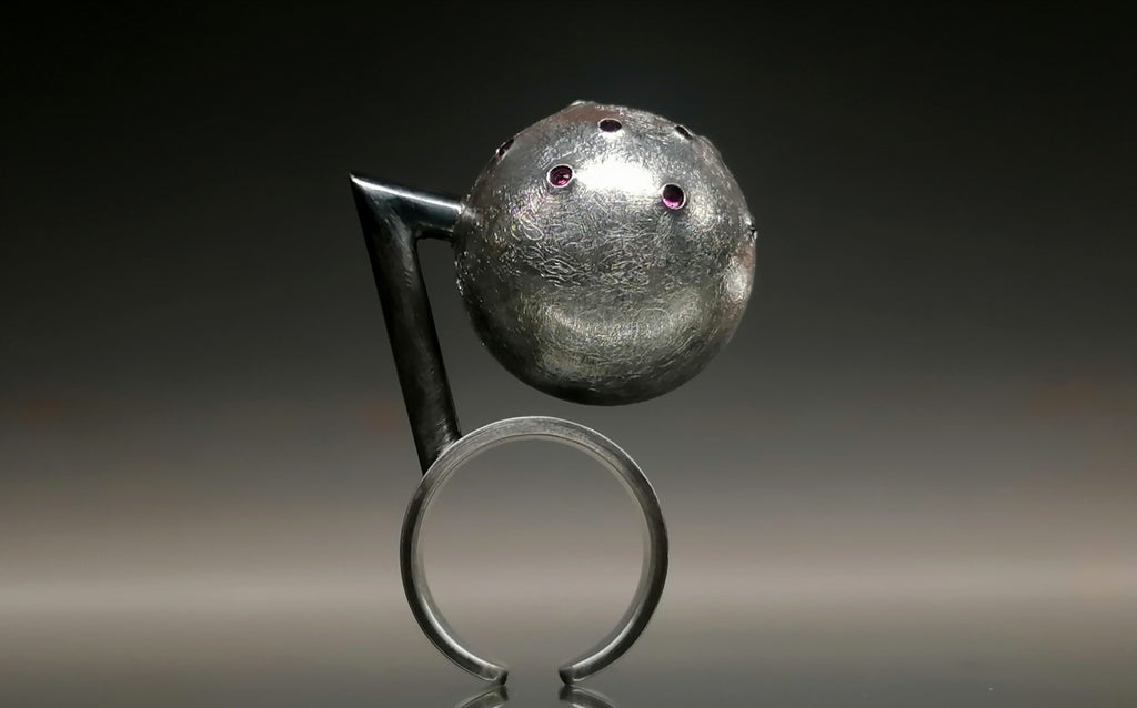 Pierścień srebro / kula