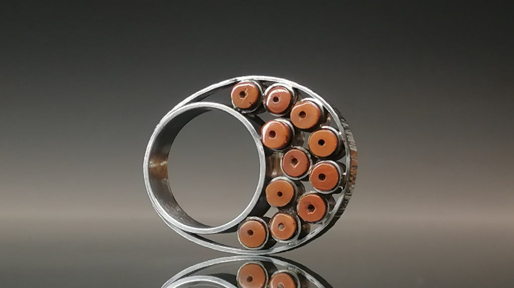 Pierścień / srebro -koral naturalny