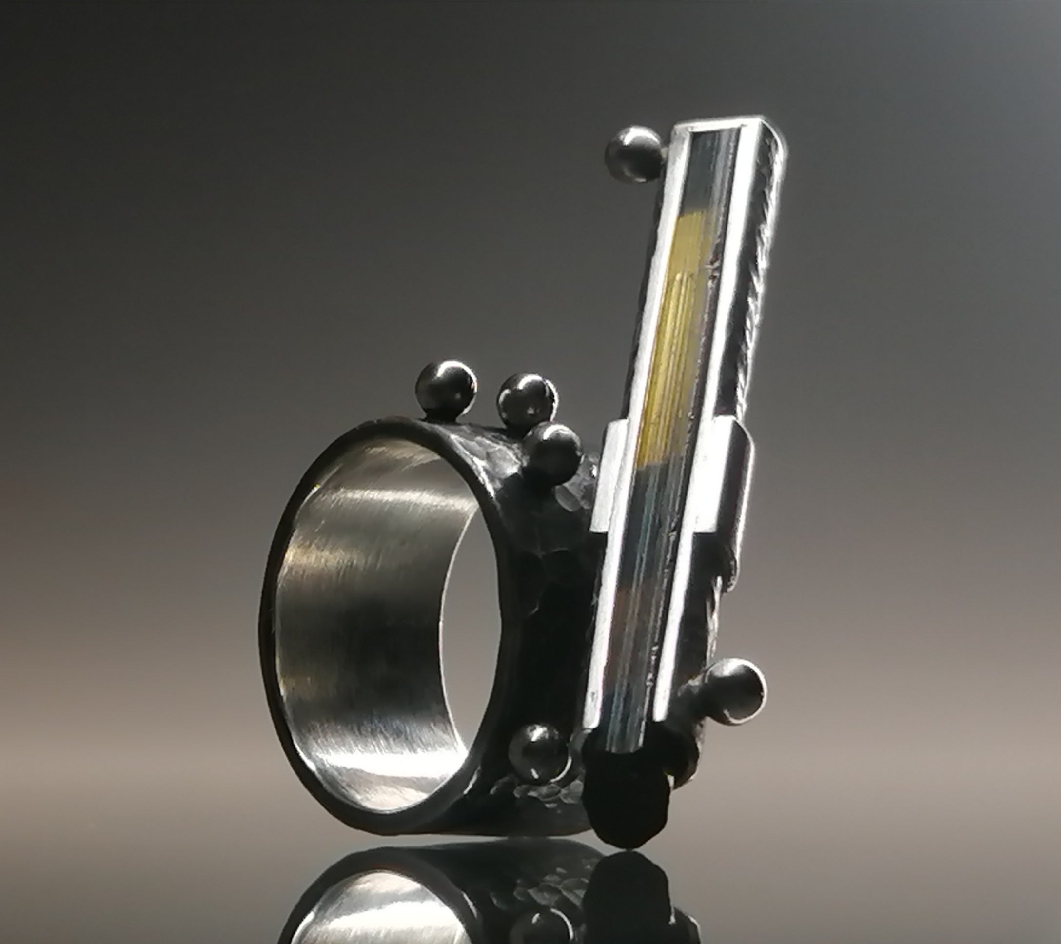 Pierścień / srebro-turmalin zielony