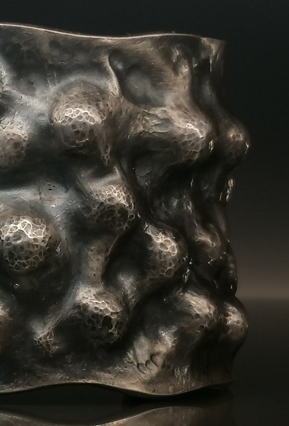 Bransoleta z pierścieniem-"BLOB"
